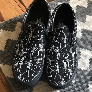 Vans Slip On Skeleton Sneakers 6.5 Women